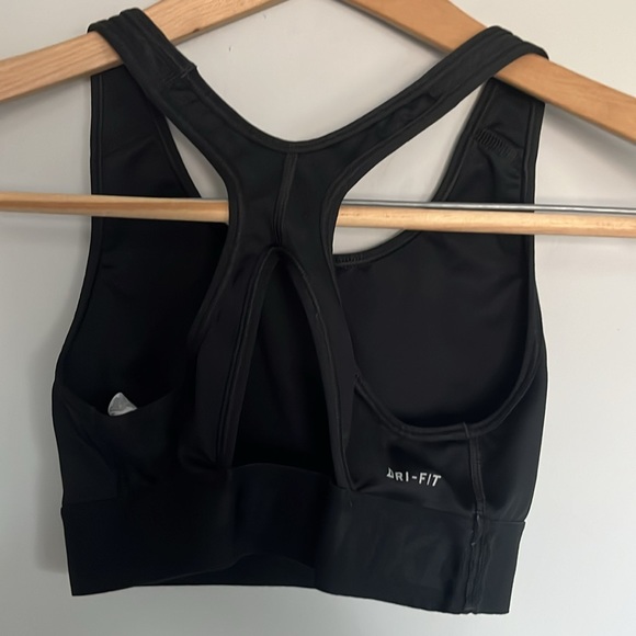Nike Pro Dri-Fit Trainer Sports Bra - Picture 4 of 4